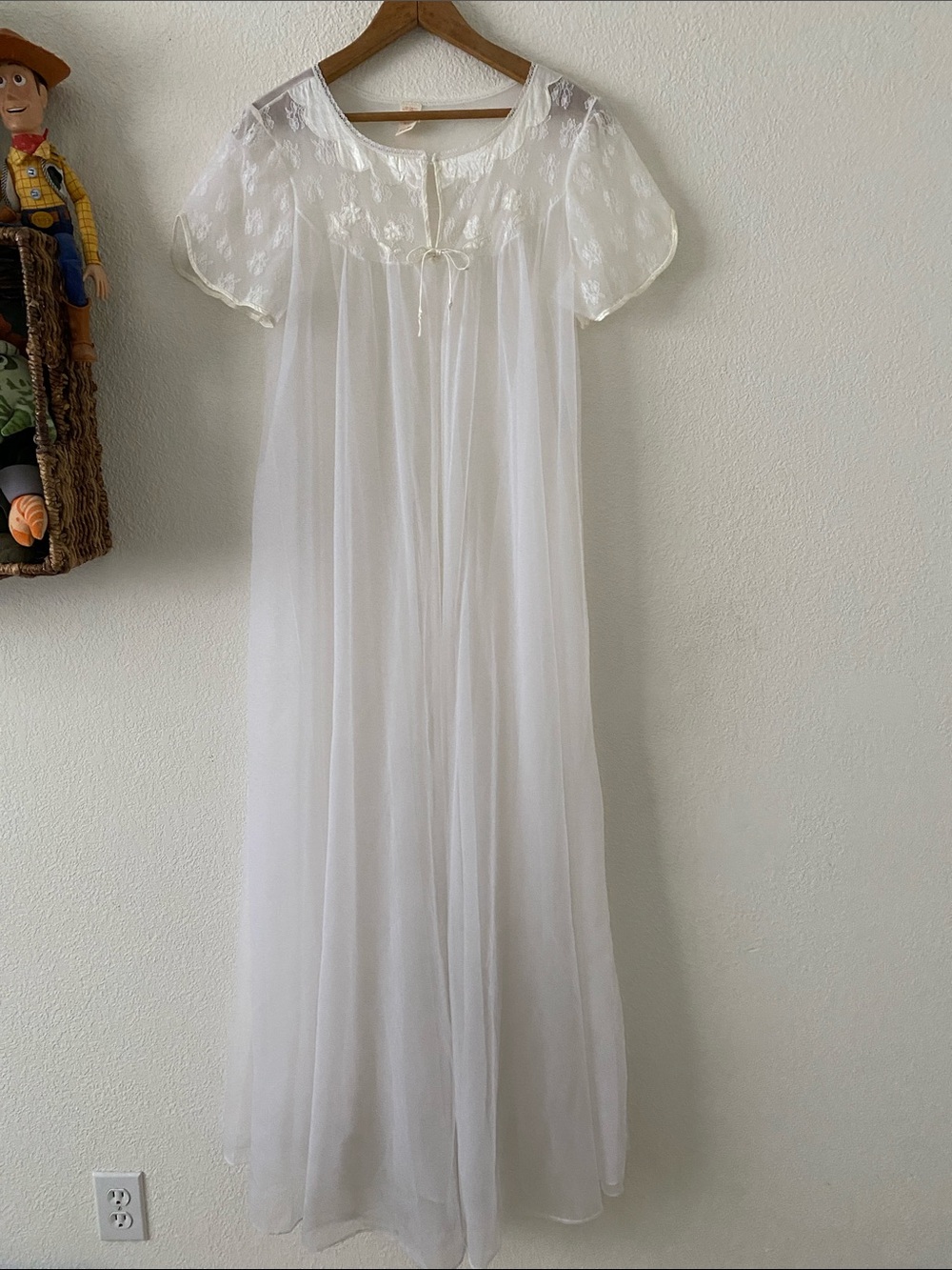 Sears Vintage Robe. M.